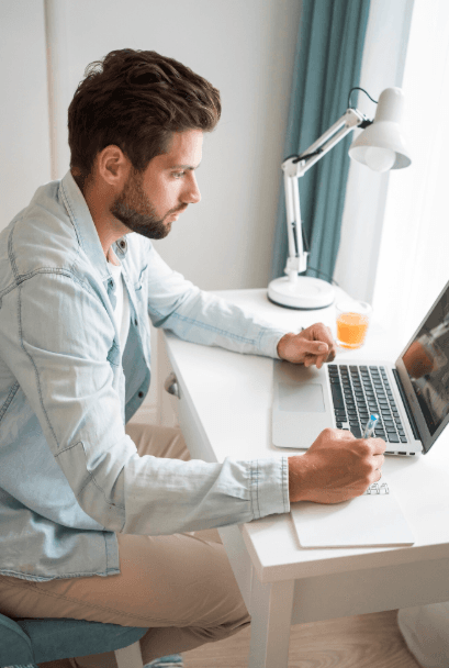 Coche blanco antiguo